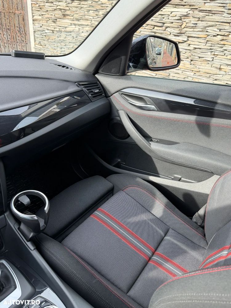 BMW X1 xDrive18d Aut. Sport Line - 13