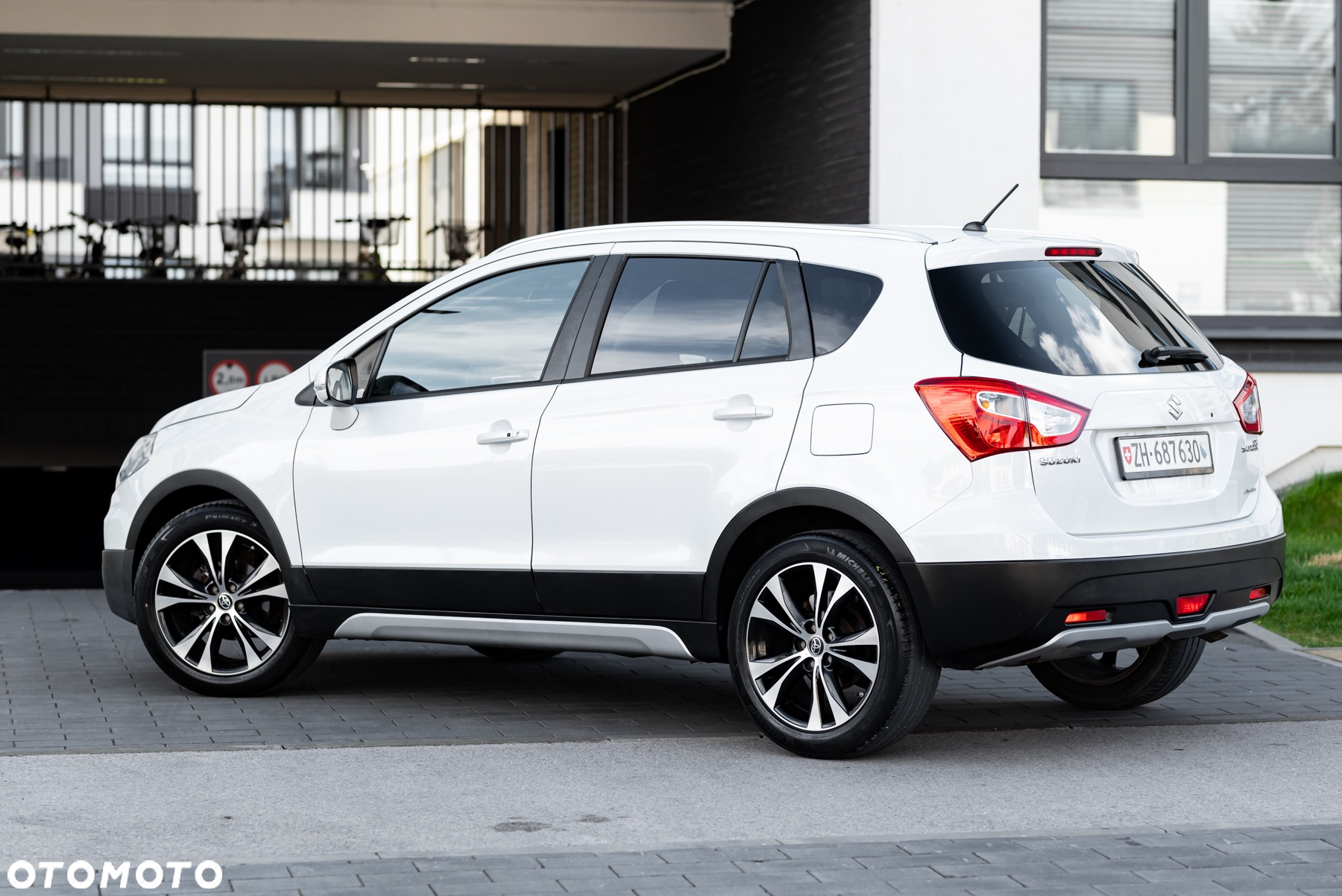 Suzuki SX4 S-Cross 1.6 VVT 4x4 Comfort - 4