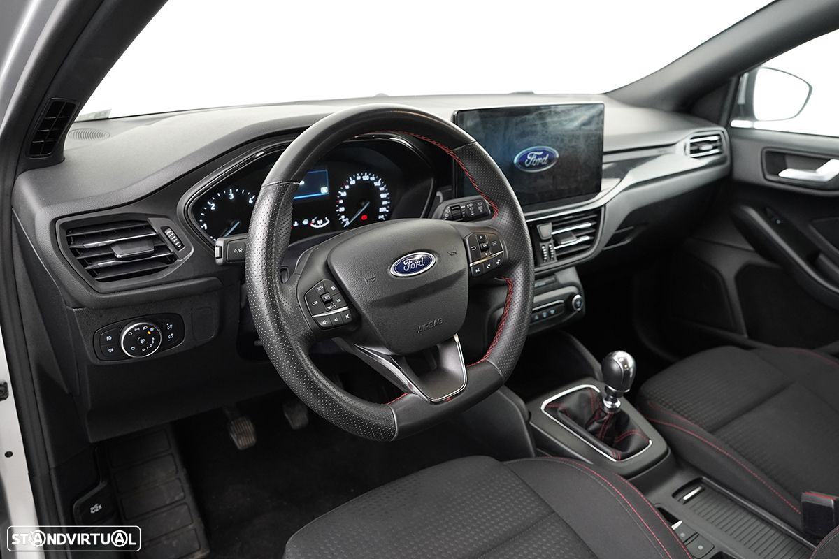 Ford Focus 1.5 TDCi EcoBlue ST-Line - 7
