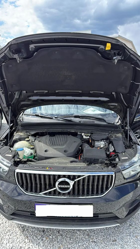 Volvo XC 40 T2 AT8 Momentum - 23