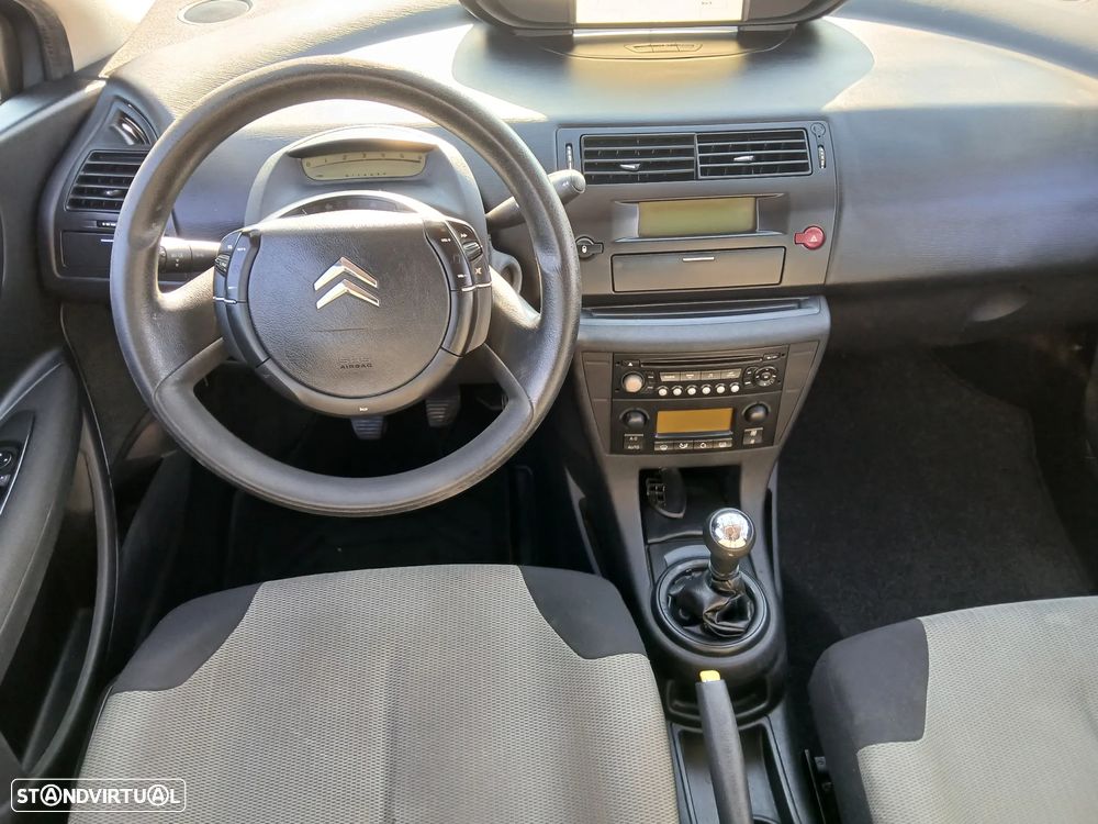 Citroën C4 1.6 HDi SX - 9