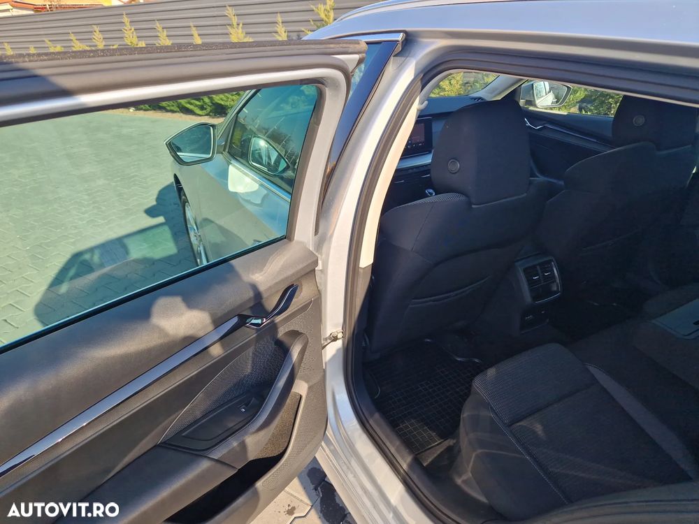 Skoda Octavia 2.0 TDI Ambition - 12