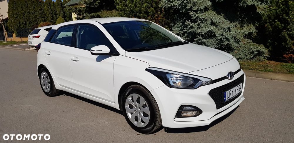 Hyundai i20 blue 1.2 Advantage - 10