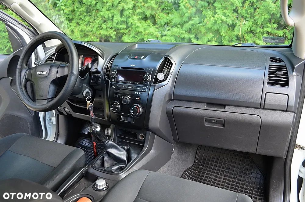 Isuzu D-Max 1.9 DC L - 15