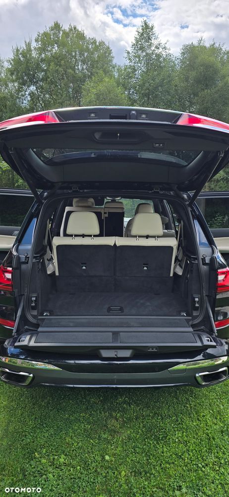 BMW X7 xDrive30d - 12