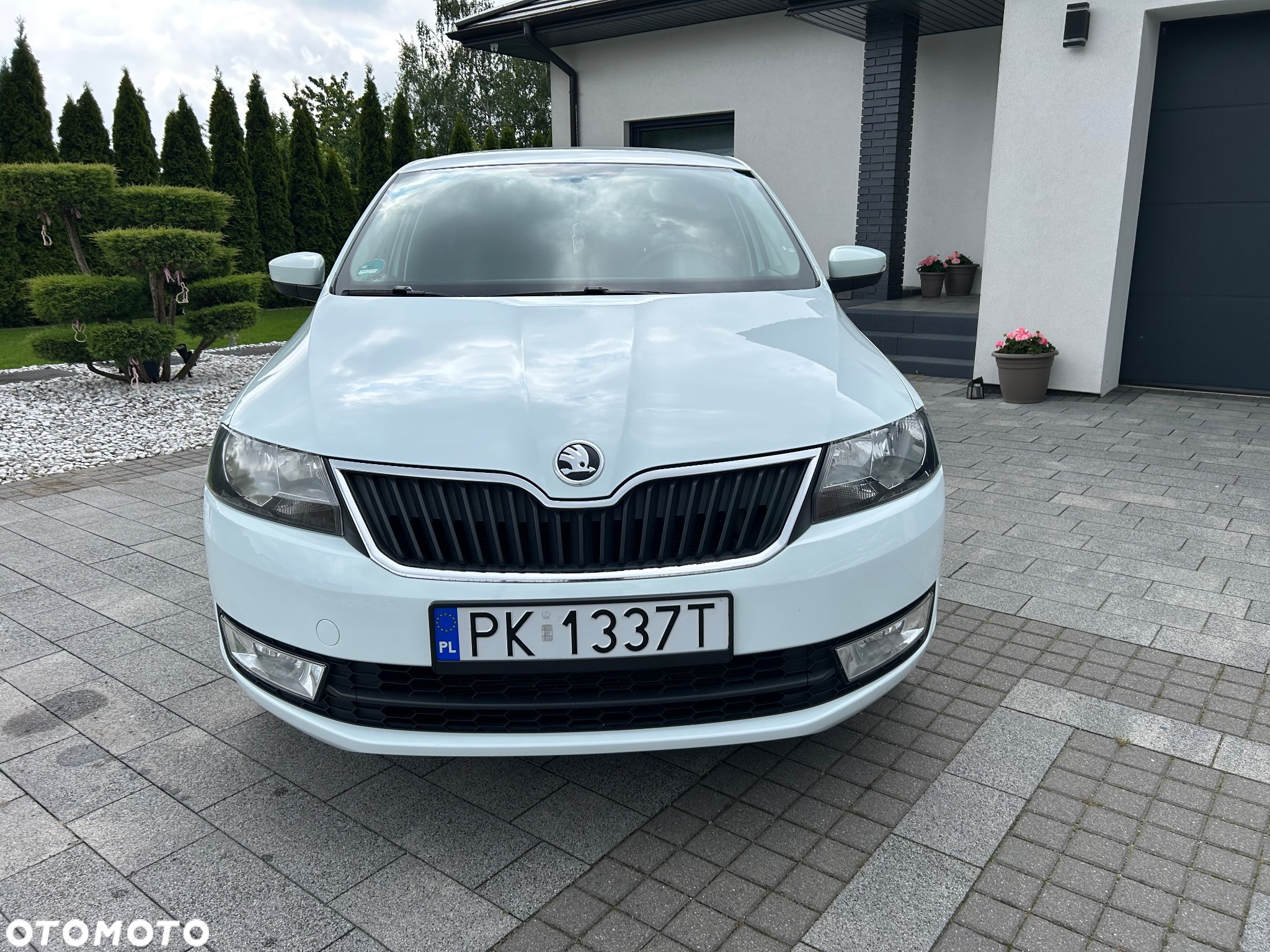 Skoda RAPID Spaceback 1.2 TSI (Green tec) Active - 2