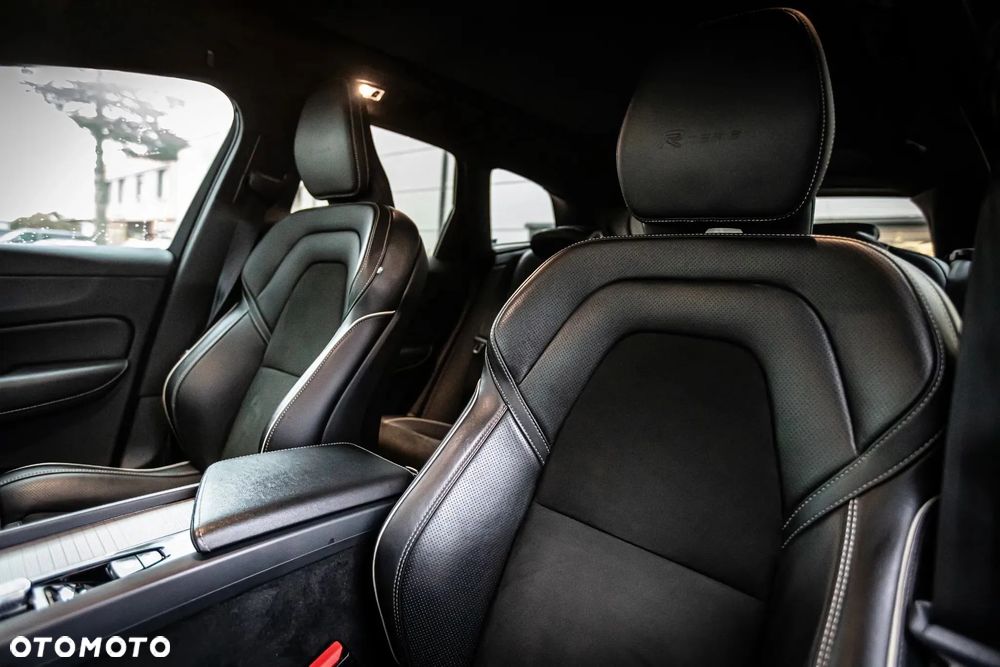 Volvo XC 60 T6 AWD R-Design - 6