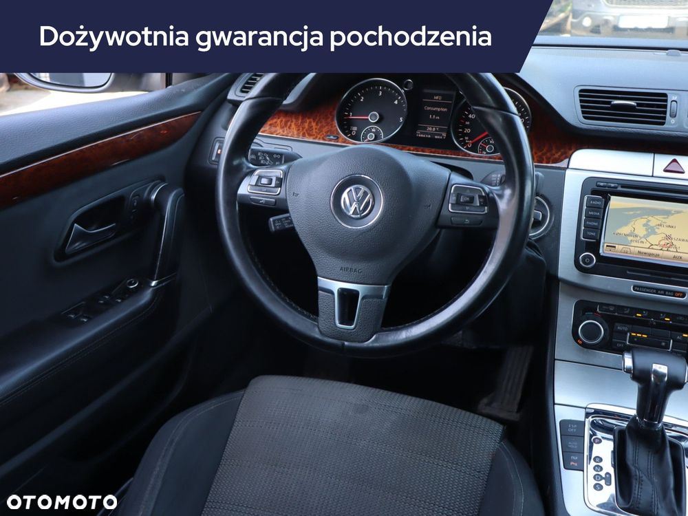 Volkswagen CC - 9