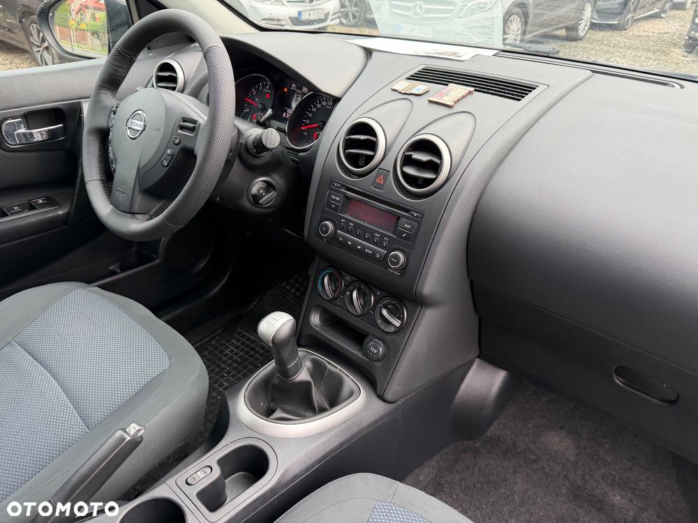 Nissan Qashqai 1.6 Visia - 39