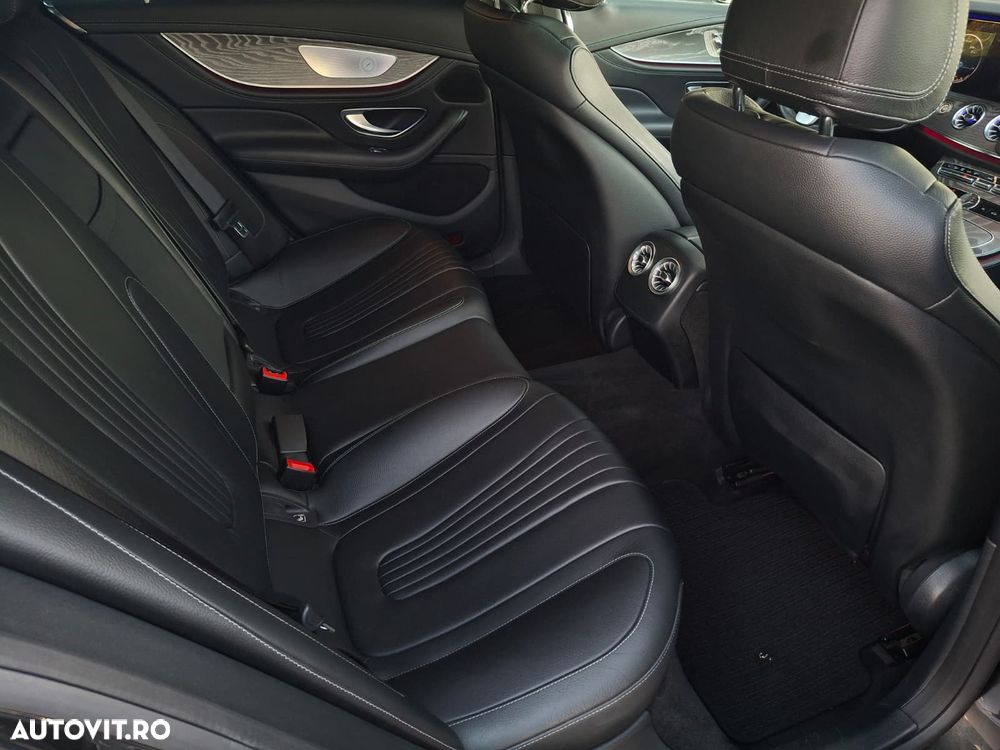 Mercedes-Benz CLS 350 d 4MATIC Aut - 13