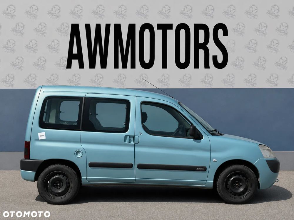 CITROEN BERLINGO 2003 *SAMOCHÓD NA CZĘŚCI* 5298  MASKA, LAMPA, DRZWI, LUSTERKO, ZDERZAK, GRILL, BŁOTNIK, KLAPA, BELKA, DESKA, FOTELE, KANAPA, ĆWIARTKA KIEROWNICA, TARCZE, ZACISKI, ZAWIESZENIE, KOMPLETNY PRZÓD, KOMPLETNY TYŁ, LICZNIK, ZEGARY, PRAWE LEWE PRZÓD TYŁ - 1