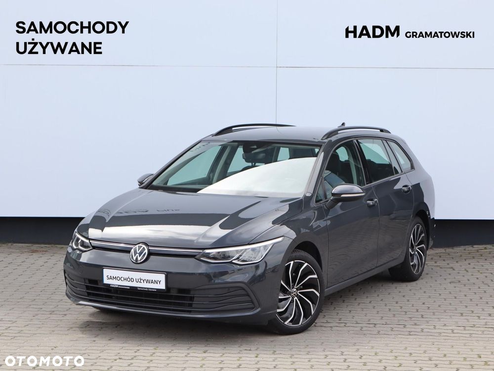 Volkswagen Golf - 1