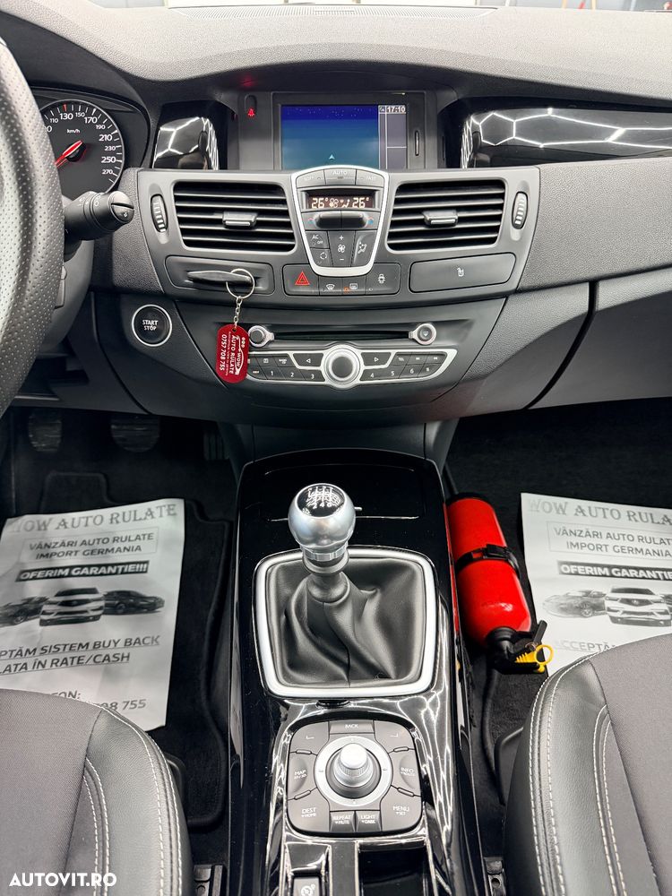 Renault Laguna dCi 110 FAP Dynamique - 21