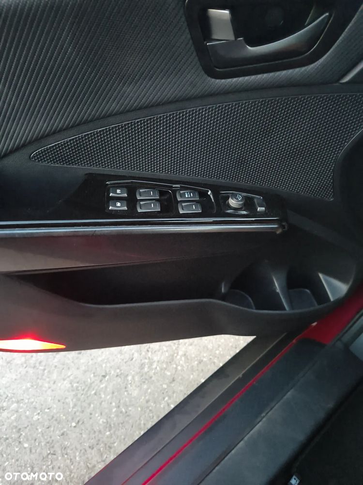 SsangYong/KGM Tivoli 1.2 T-GDi 2WD Crystal - 17