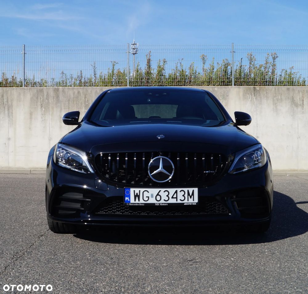 Mercedes-Benz C-Class 2019 photo 5