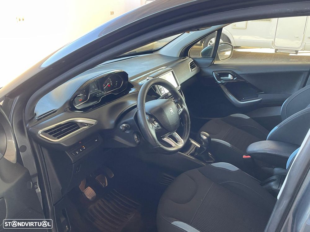 Peugeot 208 e-HDi FAP 92 Stop&Start Allure - 9