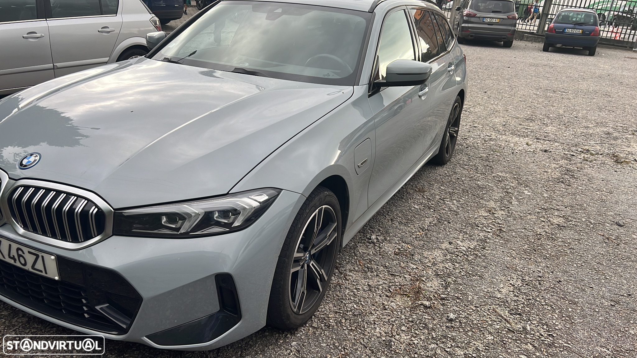 BMW 330 e Touring Pack Desportivo M Auto - 10