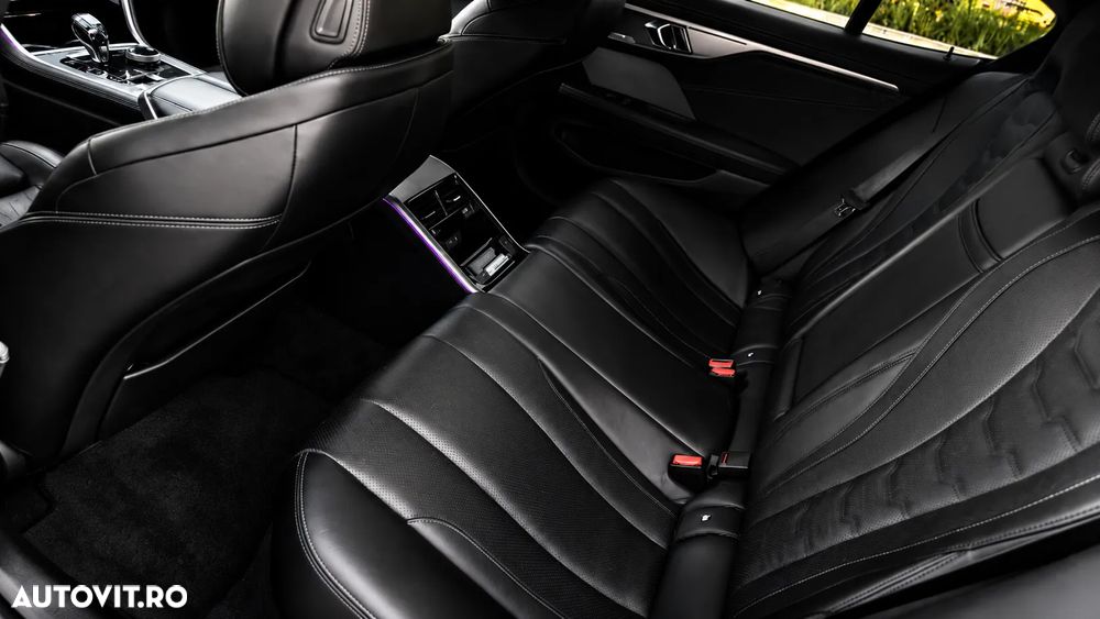 BMW Seria 8 - 6