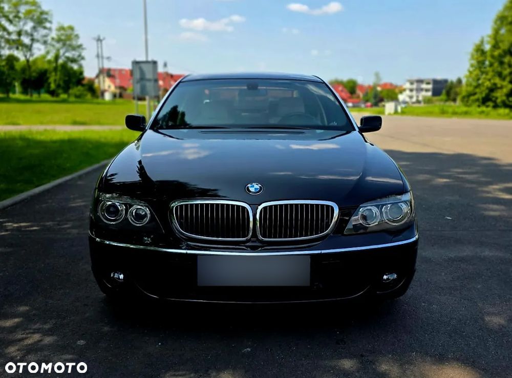 BMW Seria 7 760Li - 1
