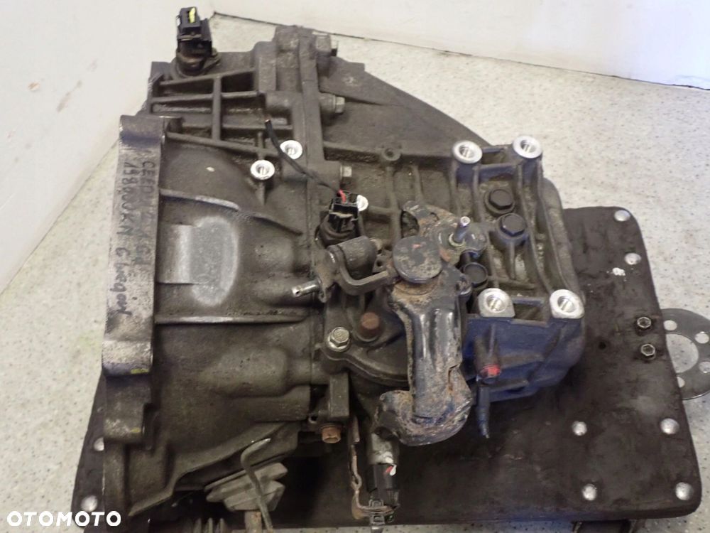 KIA CEED 07- 1.6 CRDI SKRZYNIA BIEGÓW MANUALNA 6B - 8