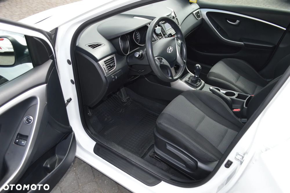 Hyundai i30 - 10