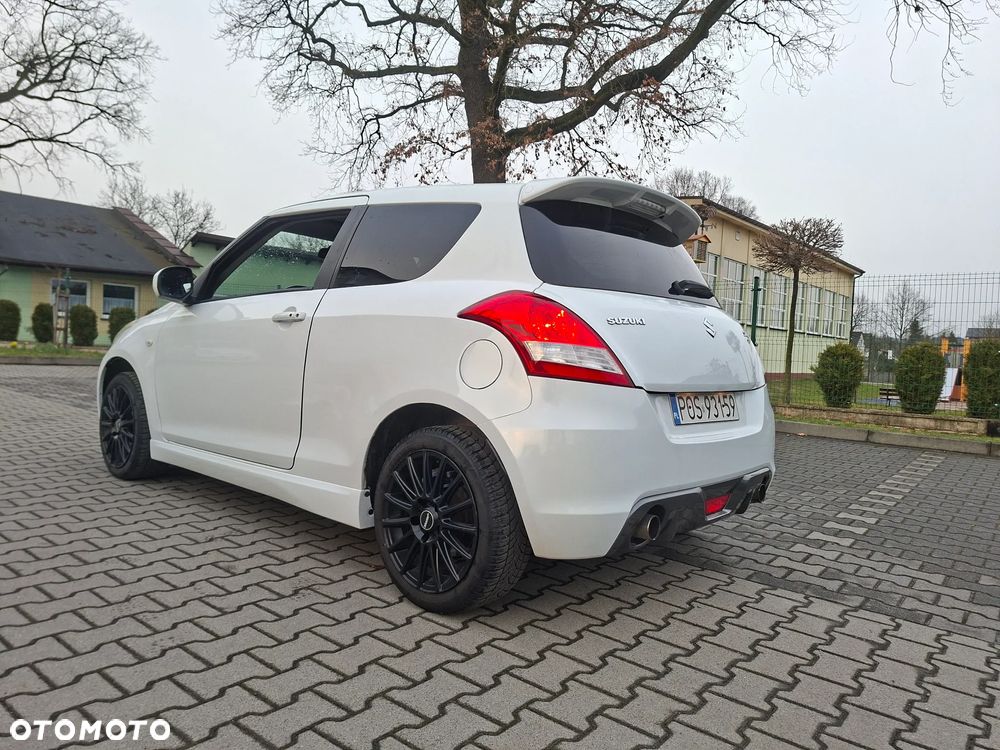 Suzuki Swift 1.6 Sport - 10
