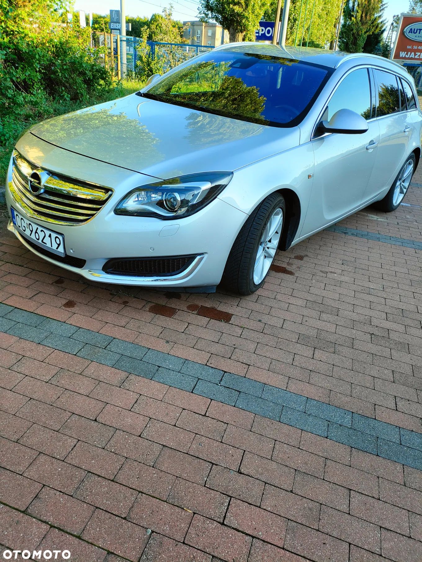 Opel Insignia 2.0 CDTI Sports Tourer ecoFLEXStart/Stop Business Edition - 1