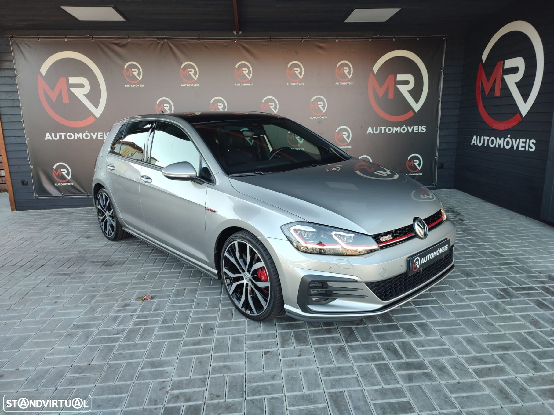 VW Golf 2.0 TSI GTI DSG Performance - 4
