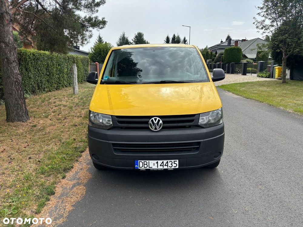 Volkswagen Transporter - 2