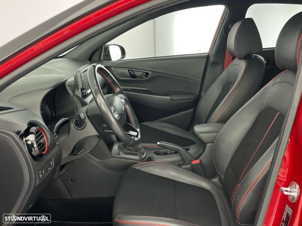 Hyundai Kauai 1.0 T-GDi Premium Pele/Tec.Vermelho - 11