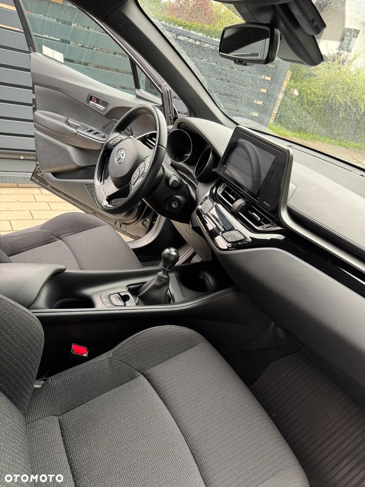 Toyota C-HR 1.2 T Premium - 12