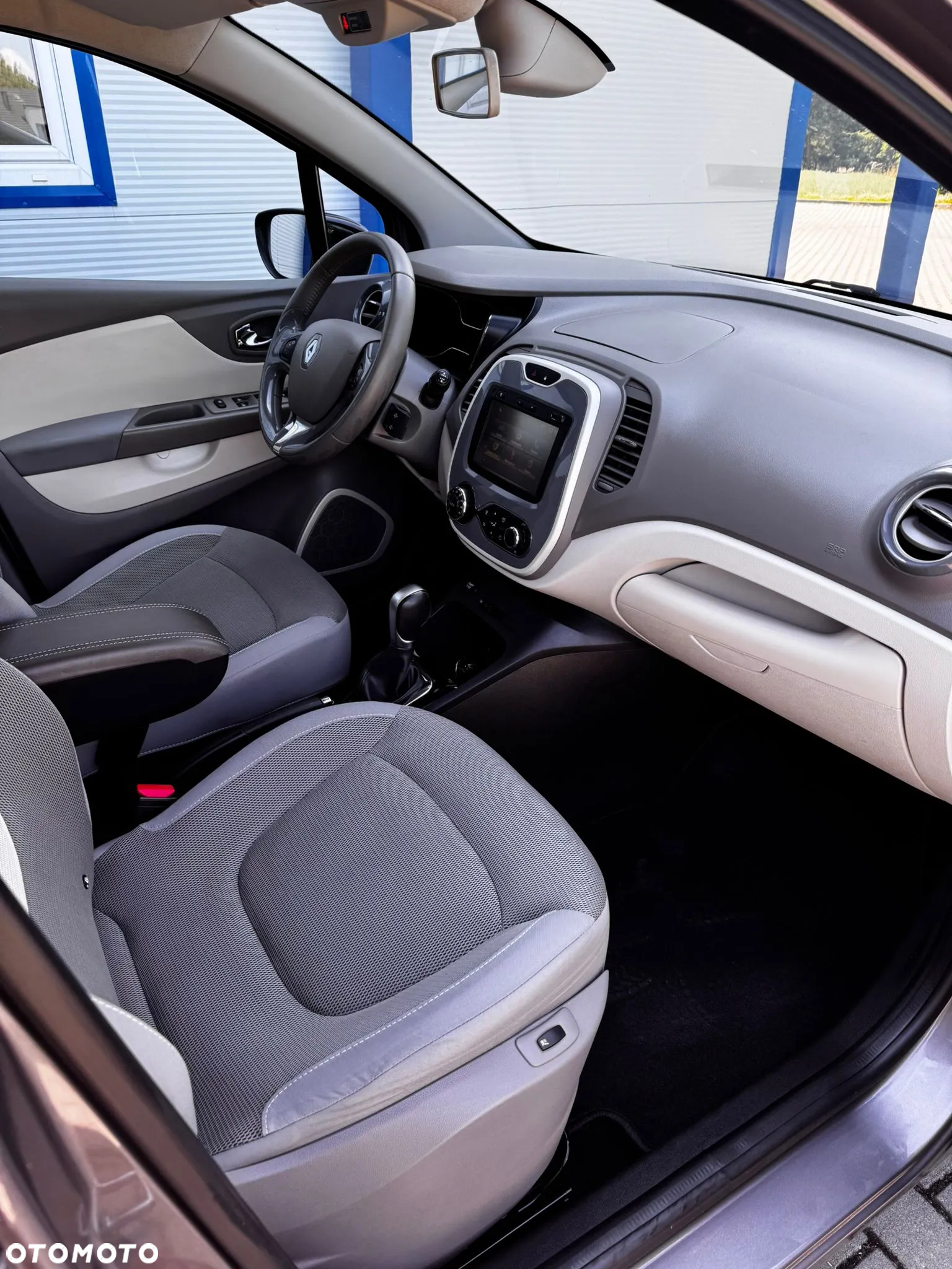 Renault Captur ENERGY TCe 120 EDC Experience - 10