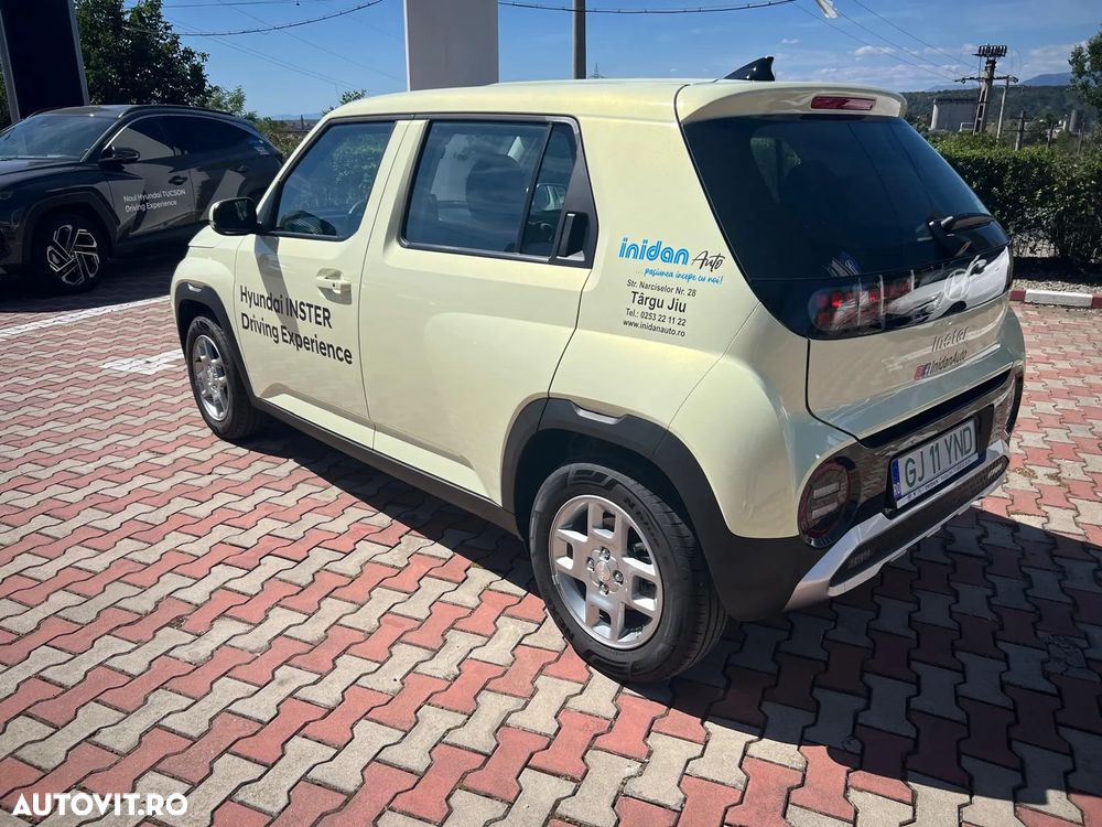 Hyundai Inster 49 kWh 115 CP Premium - 11