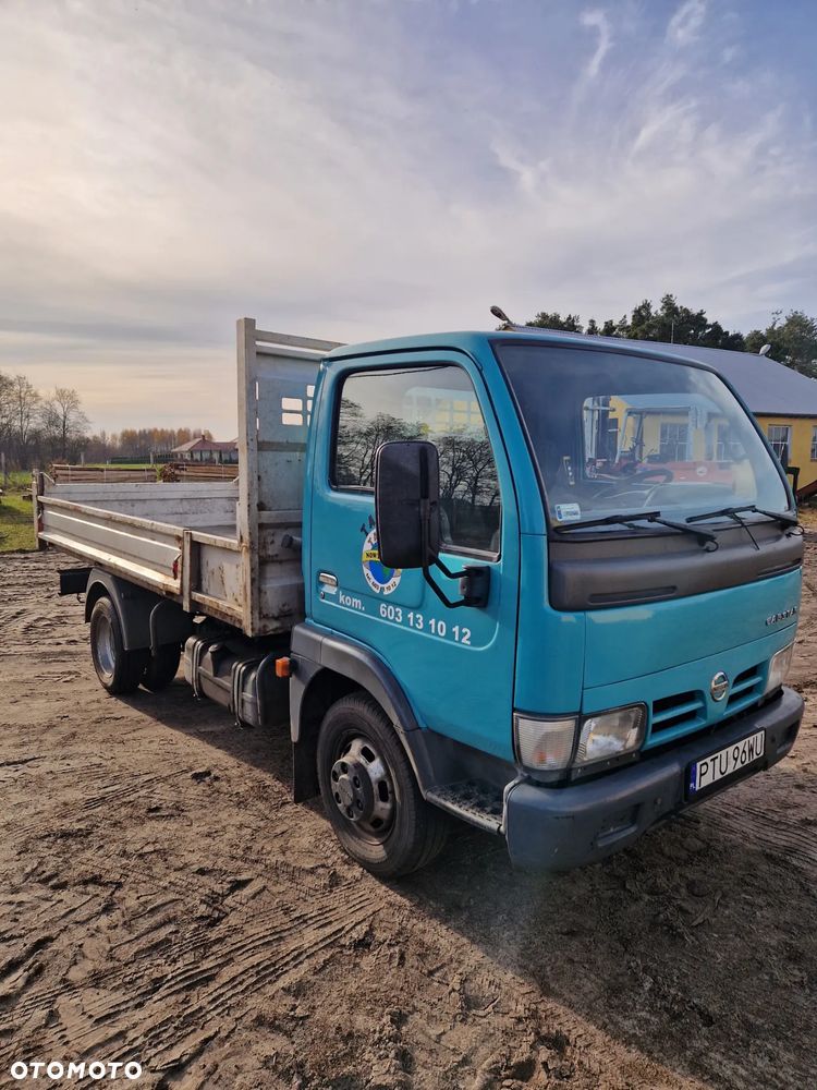 Nissan Cabstar - 2