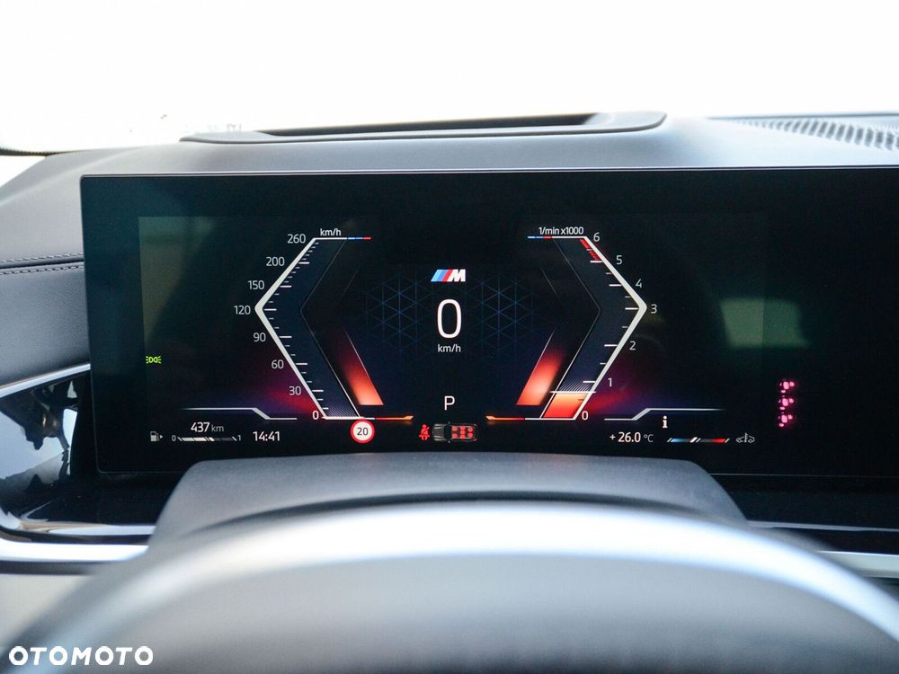 BMW X7 - 33