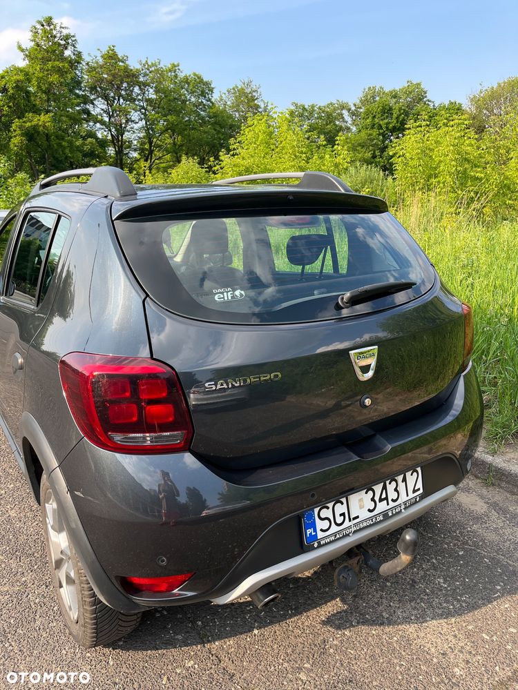 Dacia Sandero Stepway TCe 90 (S&S) Essential - 4