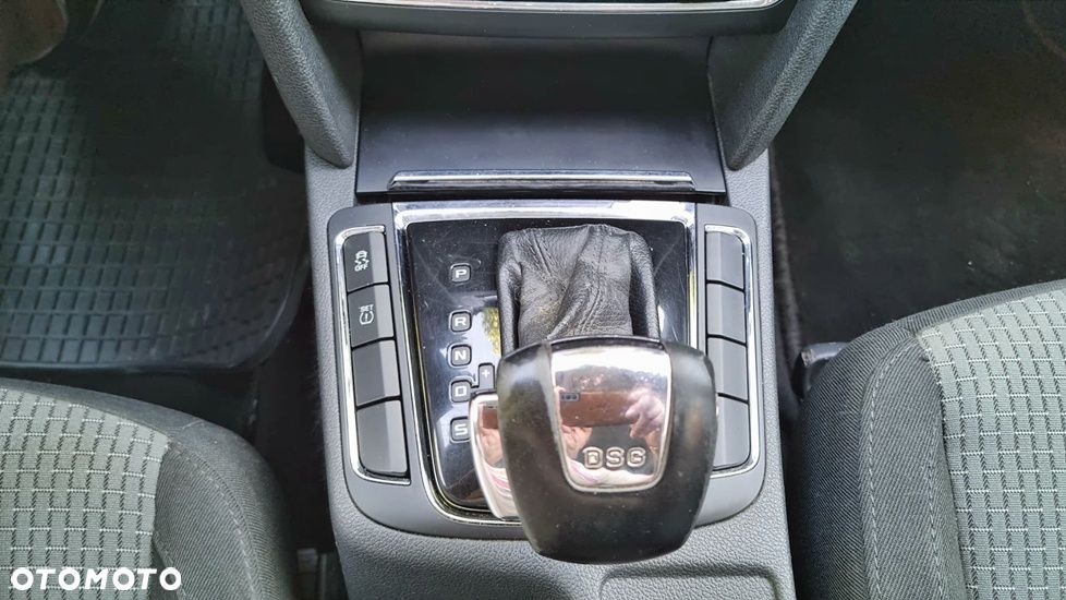 Skoda Superb 2.0 TDI Green tec DSG Exclusive - 13