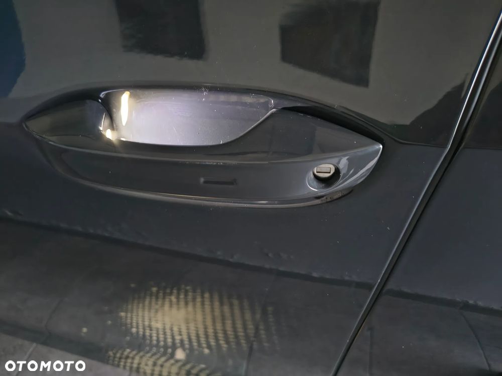 Volkswagen Golf 2.0 TDI - 12