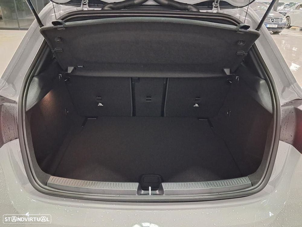 Mercedes-Benz A 180 - 12