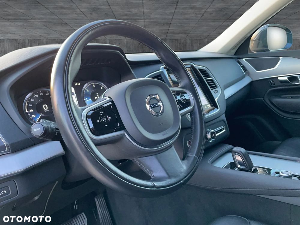 Volvo XC 90 B5 B AWD Inscription - 17