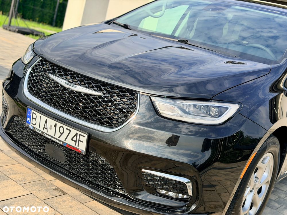 Chrysler Pacifica - 20