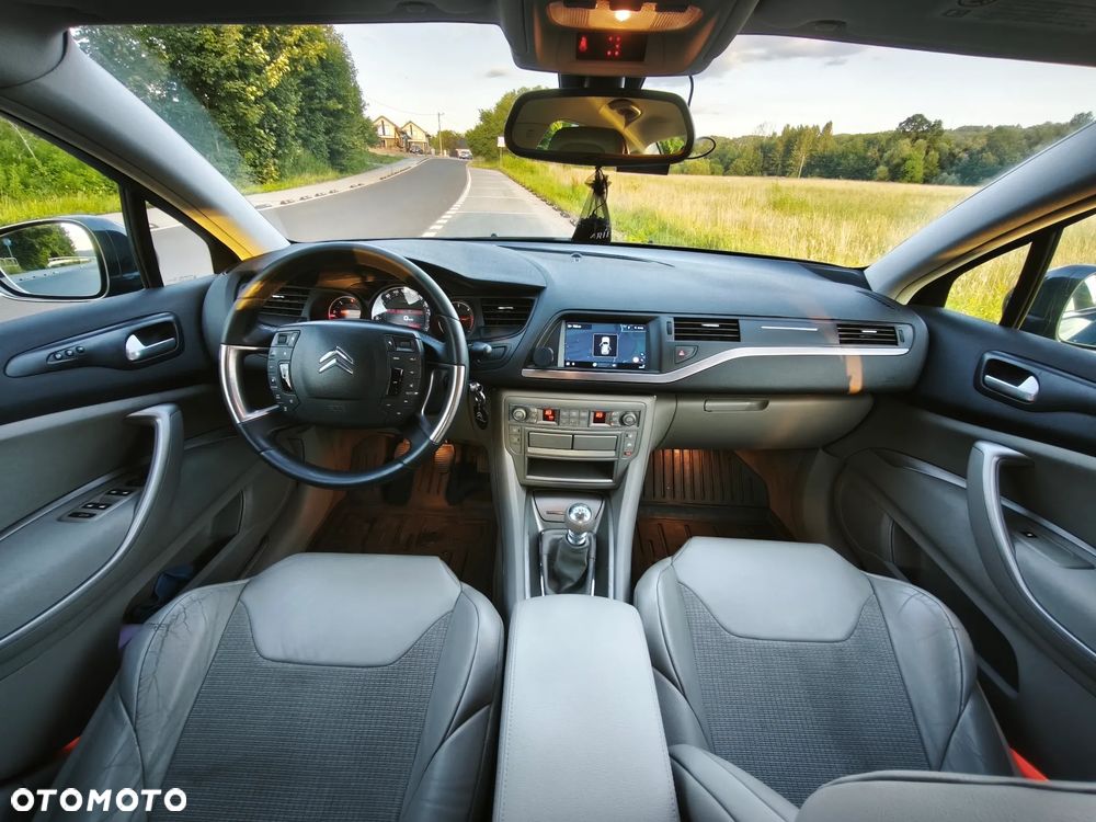 Citroën C5 2.0 HDi Exclusive - 24