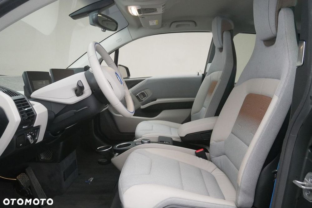 BMW i3 - 12