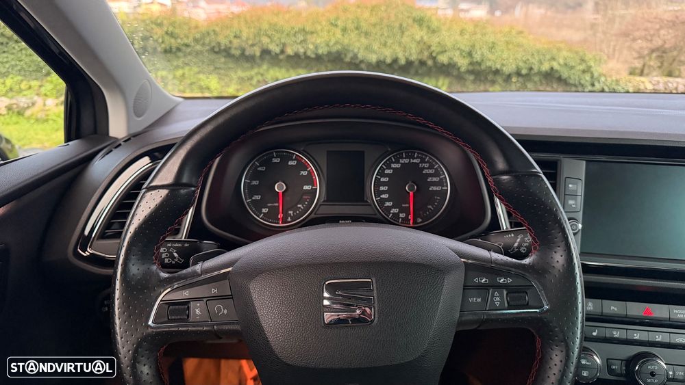 SEAT Leon 2.0 TSI DSG OPF FR - 10