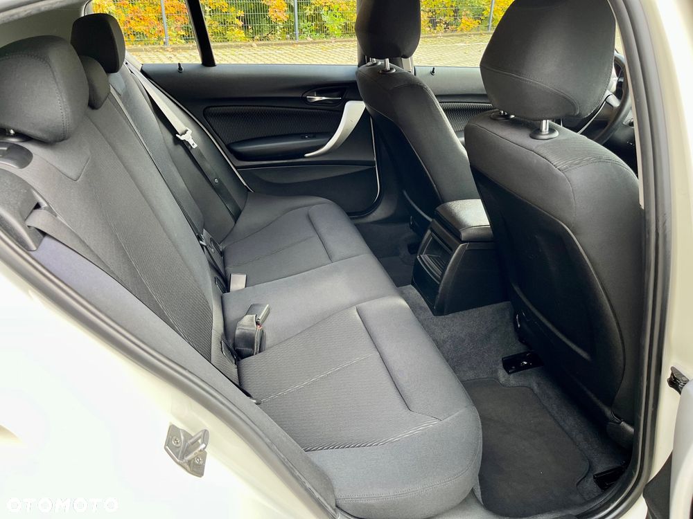 BMW Seria 1 118i Advantage - 13