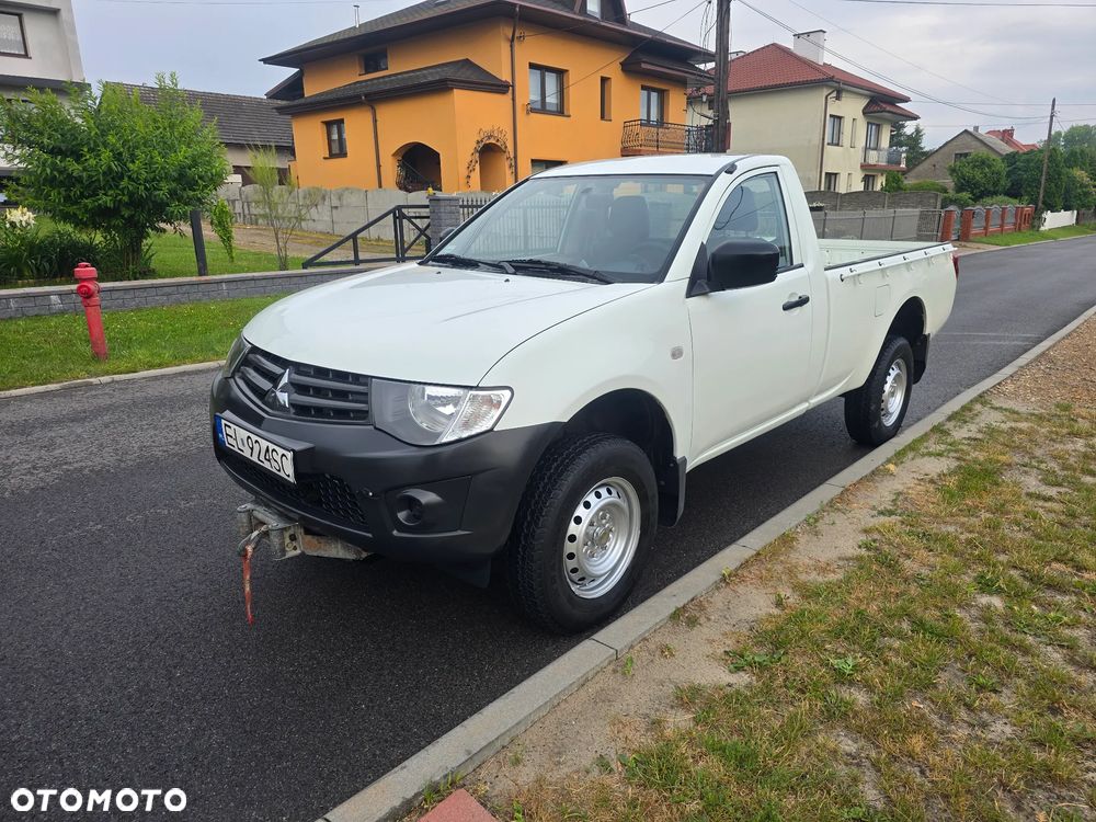 Mitsubishi L200 2.5 DID SC Inform 3os - 1