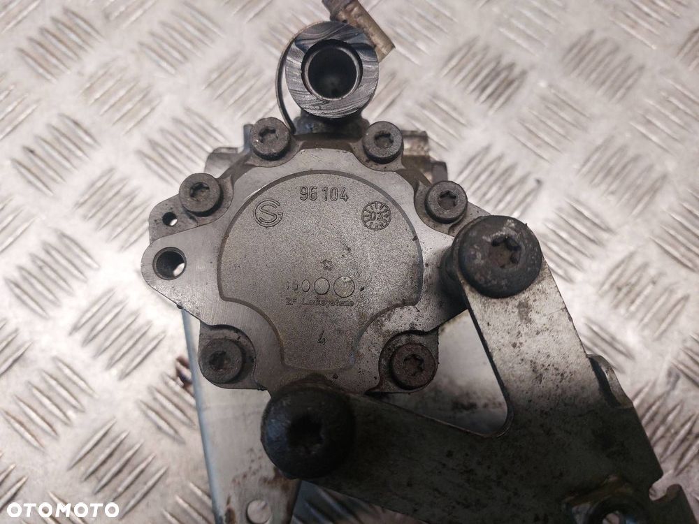 POMPA WSPOMAGANIA BMW E60 520i 2.2 24V 7516848 - 4