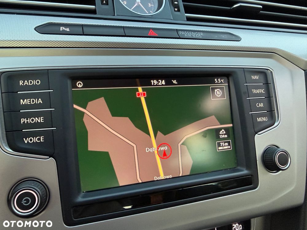 Volkswagen Passat 2.0 TDI BMT Highline DSG7 - 22