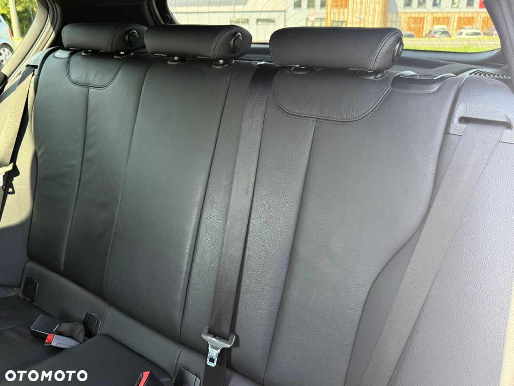 BMW Seria 1 118i M Sport Shadow - 13