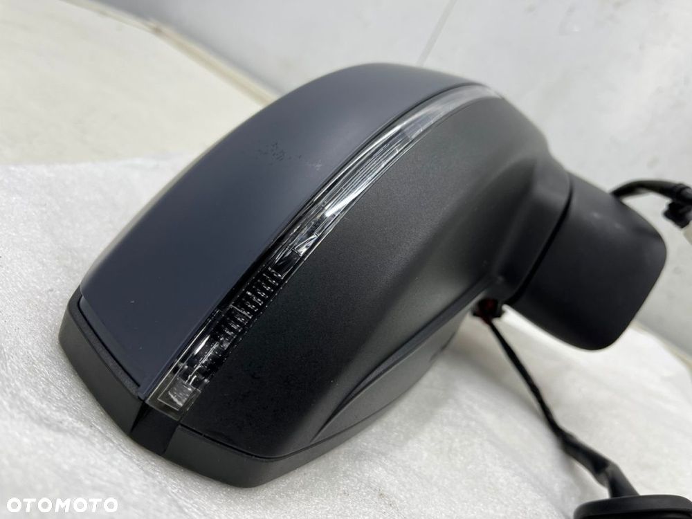 Lusterko Audi A3 8v 13-20r. PRAWE elektryczne zewnętrzne EUROPA 6 pin - 5